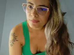 Amateur Live Sex Cam of anto_fox