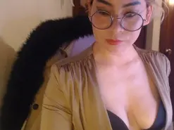 Amateur Free Porn Cam of Cyndi_rockefell