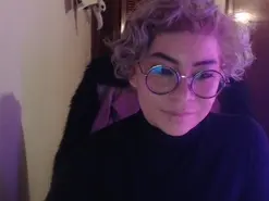Amateur Adult Webcams of Cyndi_rockefell