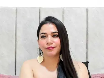 Bongacams Nude Webcam of BabeLeidy