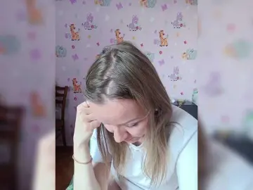 Bongacams Free Live Porn of Alenushka888