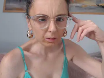 Bongacams Adult Video Chat of cleophee