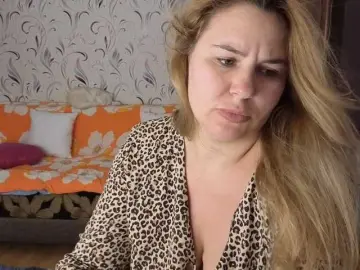 Bongacams Adult Webcam of AvaQueen