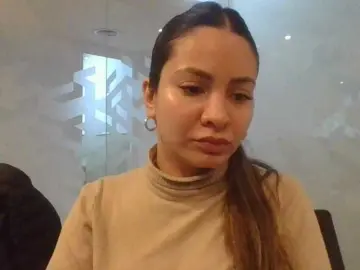 Bongacams Free Porn Cam of valenseleni96
