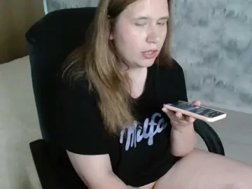 Bongacams Watch Live Sex Cams of AdelinaLawson