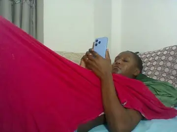 Bongacams Live Sex Cam of Chocolateskin4