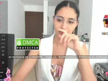 Bongacams Free Porn Cam of kylieloved22
