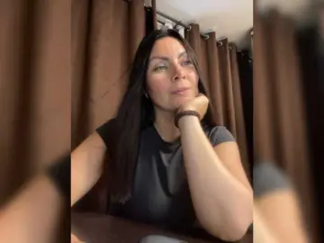 Full-private chat for 90+ tokens sex chat