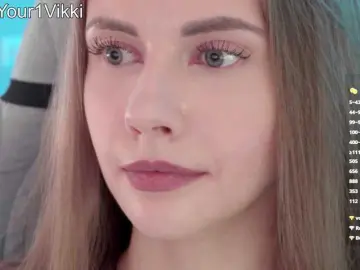 Bongacams Adult Video Chat of -VikkiL0vesCheese-