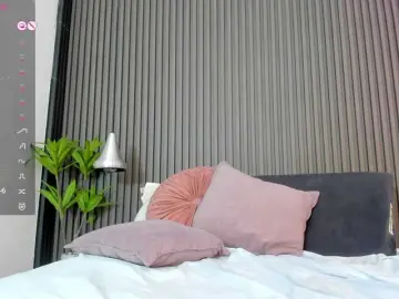 Bongacams Free Porn Cam of lizzarobert