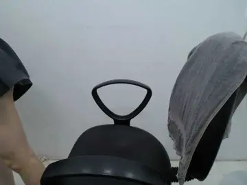 Bongacams Best Webcam of Lady-Young