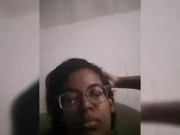 Squirt babes sex chat