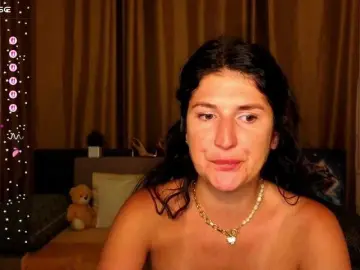 Bongacams Sex Chat of AliannaSoloKisses