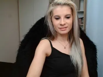 Blonde babe sex chat