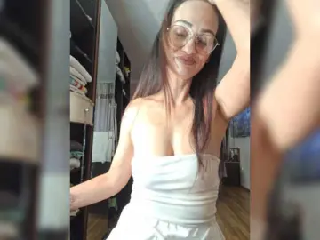 Bongacams Adult Webcam of ALICEm