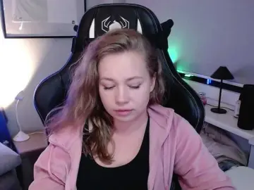 Blonde babe sex chat