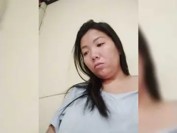 Bongacams Free Porn Cam of asianbigtits09