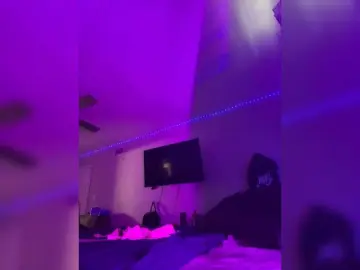 Bongacams Sex Chat of OfficialCreamBee