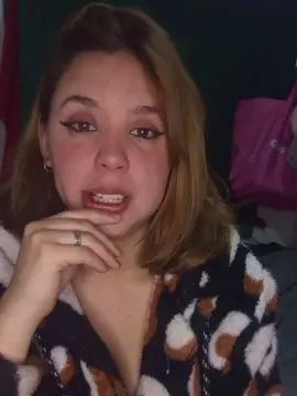 Cam4 Private Sex Chat of abyfoxy1