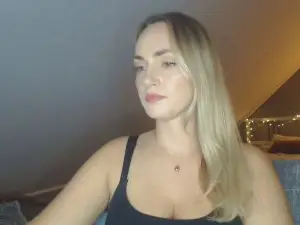 Cam4 Live Sex Cam of ScarlettAngelX