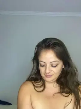 Cam4 Watch Live Sex Cams of paris264