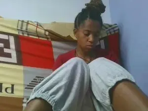 Cam4 Live Sex Cam of charlinah