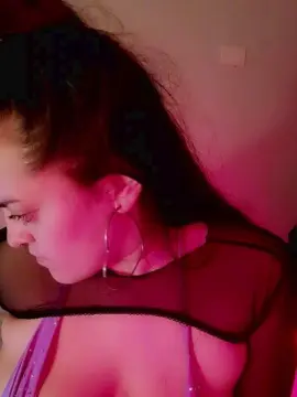 Cam4 Private Sex Chat of Anahisnina