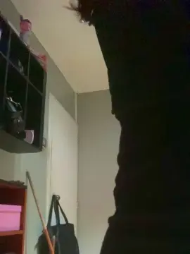 Cam4 Free Live Porn of yourdevil666