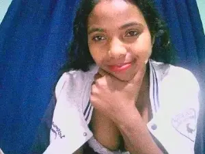 Cam4 Sex Chat of Fitiavana8