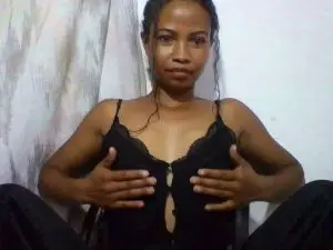 Cam4 Private Sex Chat of Noelysambatra