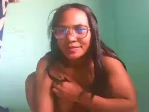 Cam4 Live Sex of Avotra02
