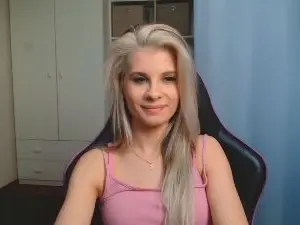 Cam4 Live Porn of KristineSensual