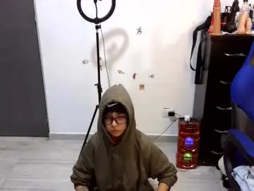 Chaturbate Free Porn Cam of thomascooper_cams