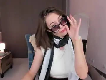 Chaturbate Live Sex Cam of milky_jenny