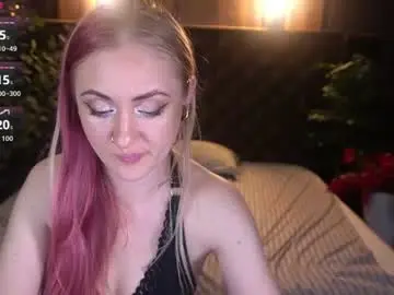 Chaturbate Adult Video Chat of dramaquenn