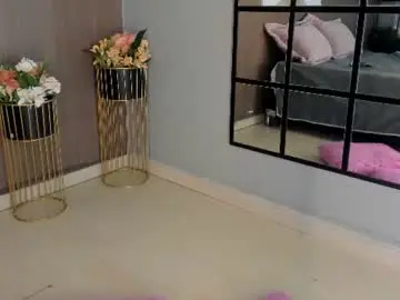 Chaturbate Free Live Porn of saraycollins