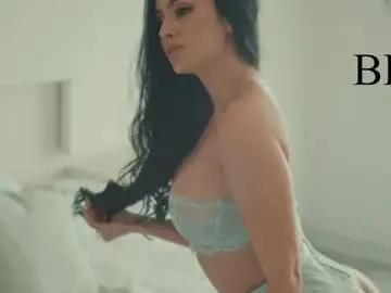 Chaturbate Sex Chat of emiilycampbell