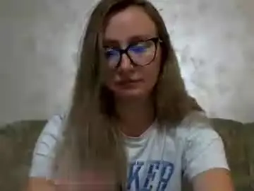 Chaturbate Live Sex Cam of melly_rosey