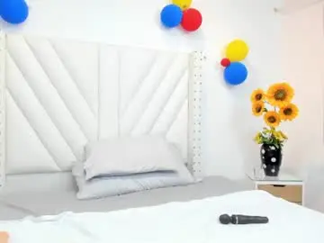 Chaturbate Best live sex cam show of paulinavera