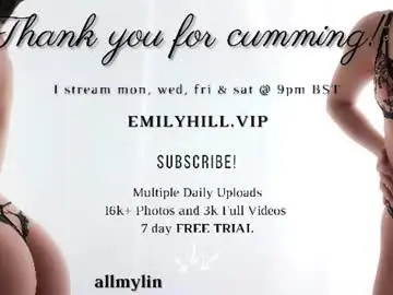 Chaturbate Free Live Porn of littlee33