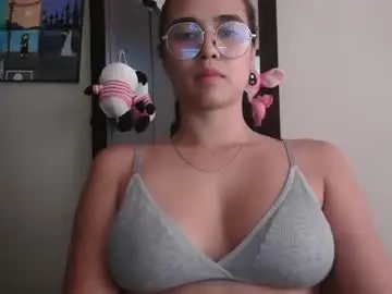 Chaturbate Free Live Porn of triana_bell