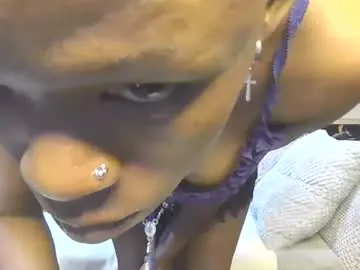 Chaturbate Live Porn of hotsassyqueen219667