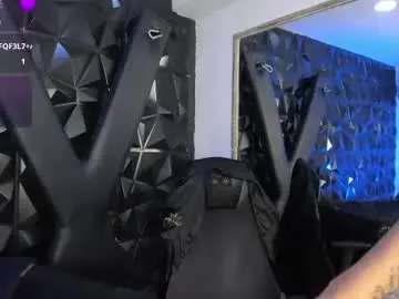 Chaturbate Live Sex Cam of dalaymoore_