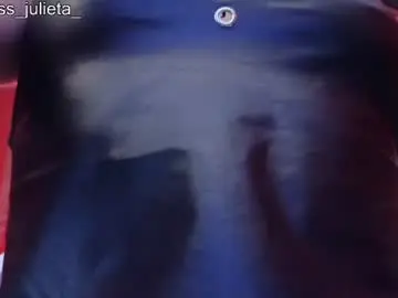 Chaturbate Sex Cam of julieta_russell