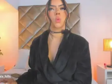 Chaturbate Adult Webcam of malaia_hills