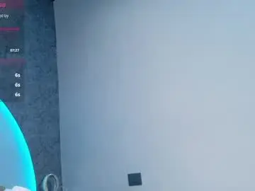 Chaturbate Best live sex cam show of shanelsmiith