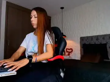 Chaturbate Adult Webcam of alicia_wonder_dl
