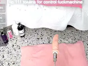 Chaturbate Free Live Porn of cristale69