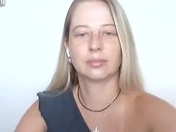 Chaturbate Adult Video Chat of charmingmila