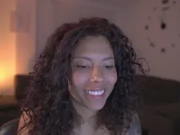 Chaturbate Free Live Porn of kyria__1